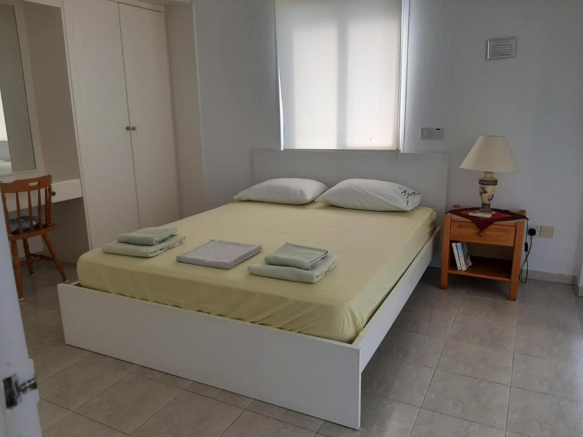 Pangeras Apartments Pissouri Exterior photo